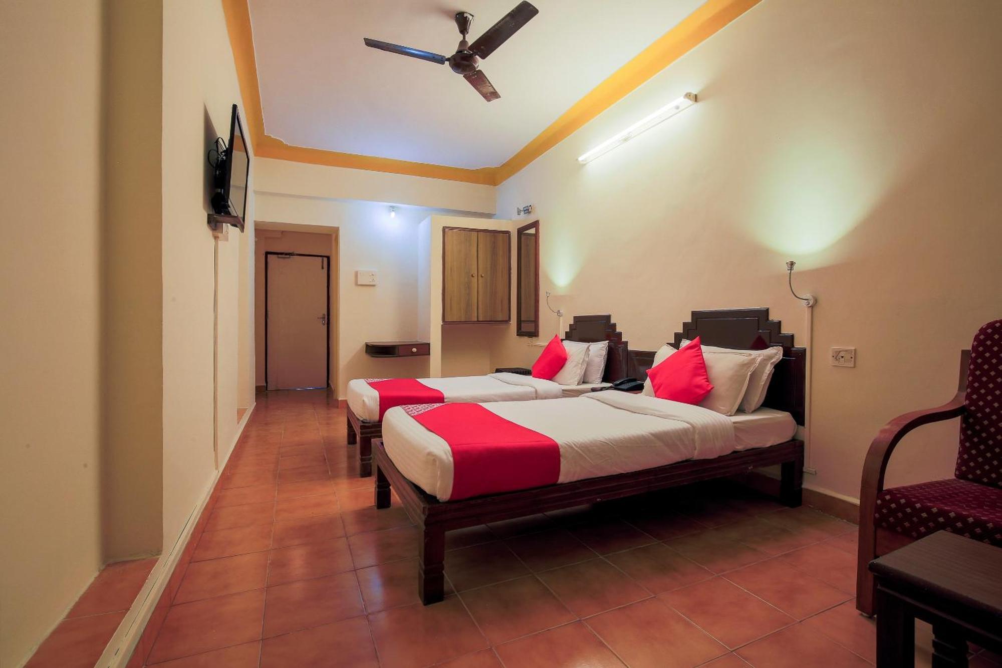 OYO 6988 Hotel Sincro Madgaon Esterno foto
