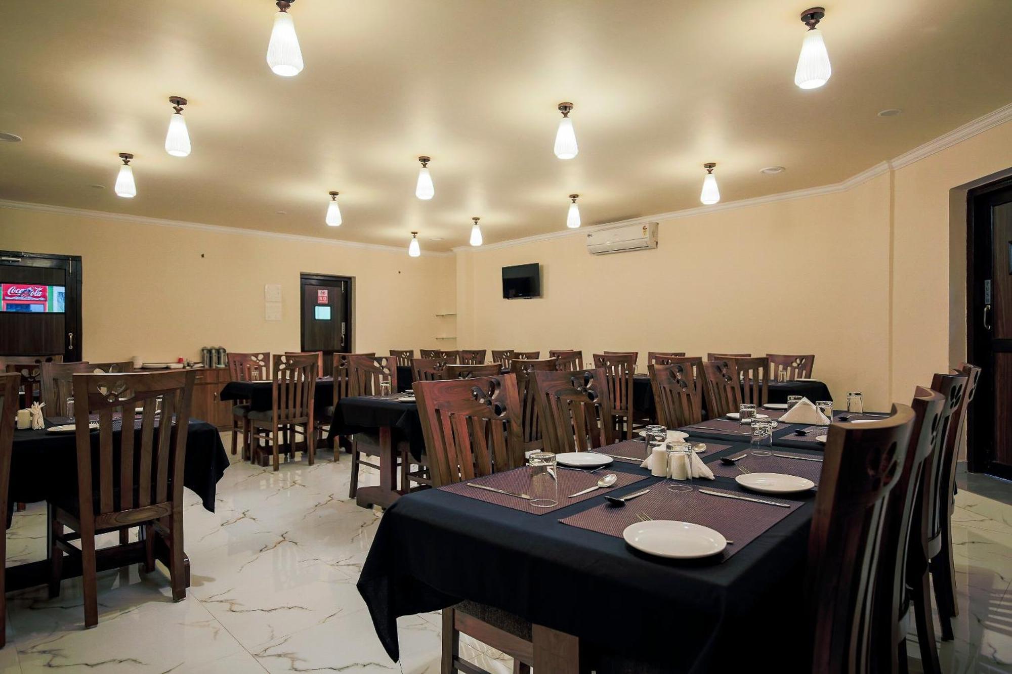 OYO 6988 Hotel Sincro Madgaon Esterno foto